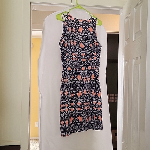 Spring and Summer dress - Picture 2 of 3